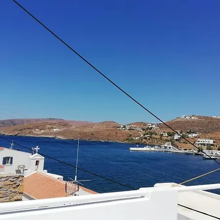 Cycladic La Paloma - κυκλαδίτικο σπίτι δίπλα στον γιαλό Villa *