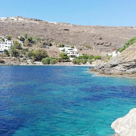Cycladic La Paloma - κυκλαδίτικο σπίτι δίπλα στον γιαλό Mérichas