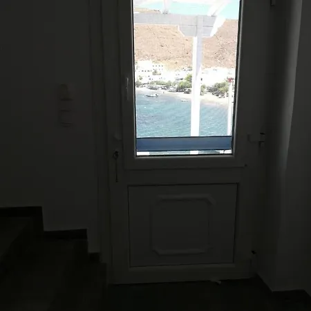别墅 Cycladic La Paloma - κυκλαδίτικο σπίτι δίπλα στον γιαλό